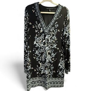 White House Black Market Dress
Woman's Long Sleeve Black
Floral Print Sz L